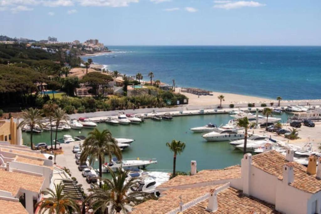 Algaida Beachfront - Seaview Studio Costa Del Sol Apartment Sitio de Calahonda Ngoại thất bức ảnh